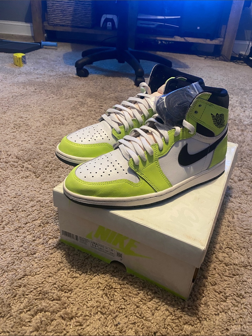 Men’s Nike Air Jordan 1 High OG - Visionaire